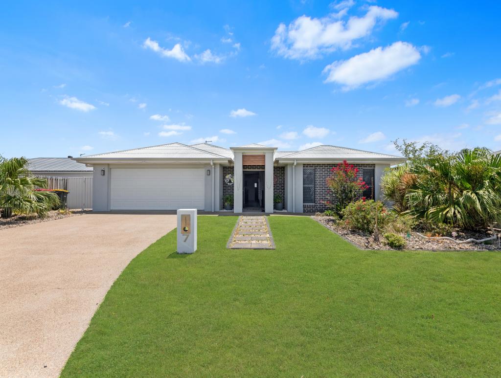 7 Regatta Ct, Pialba, QLD 4655