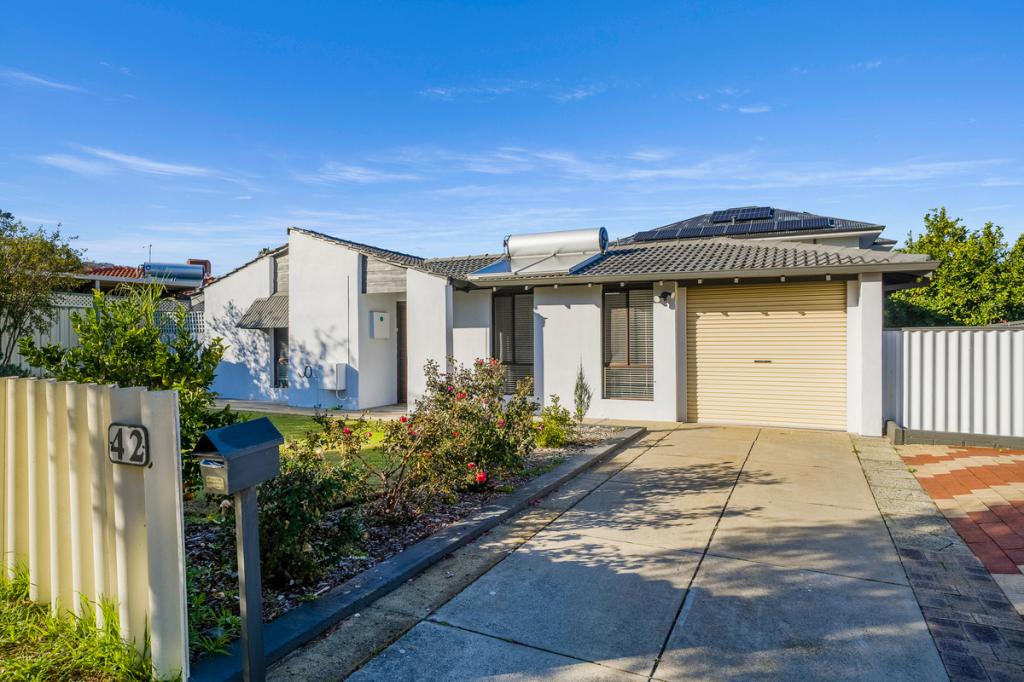 42 Moira Ave, Forrestfield, WA 6058