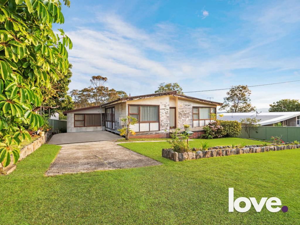 4 Middle Point Rd, Bolton Point, NSW 2283