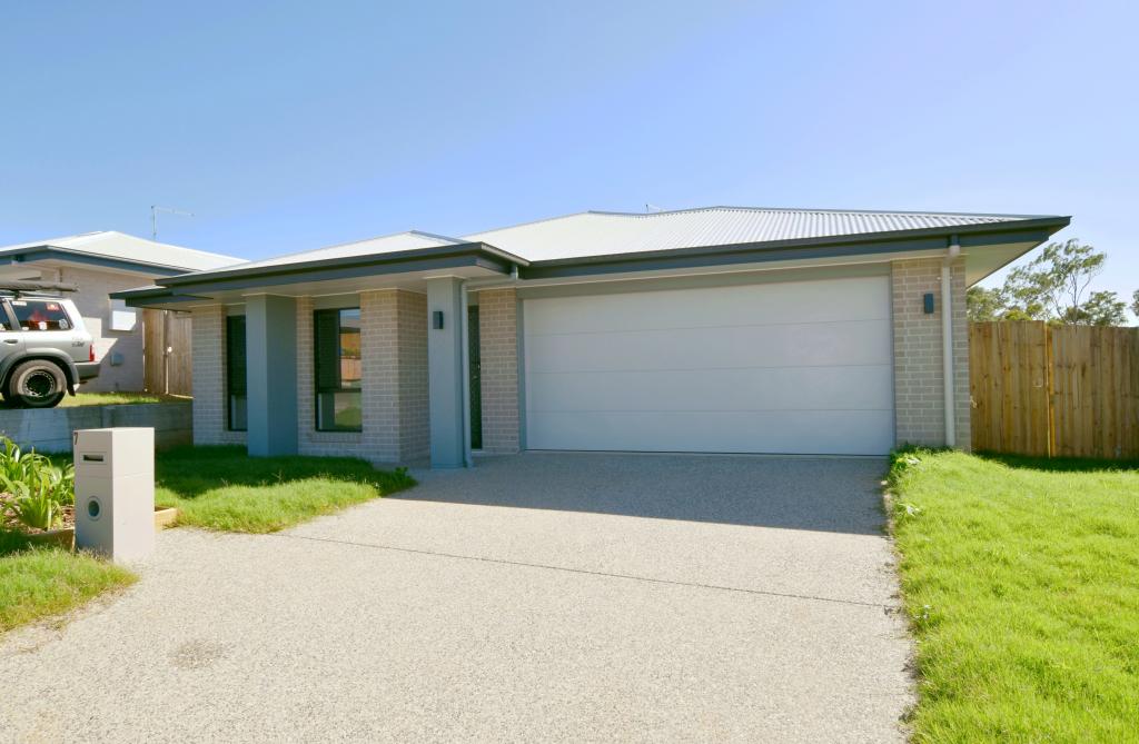 7 Odette Rd, Clinton, QLD 4680