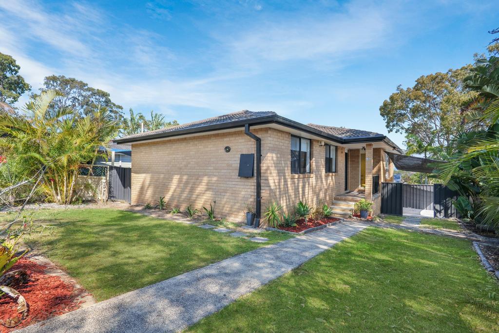 40 Craigie Ave, Kanwal, NSW 2259