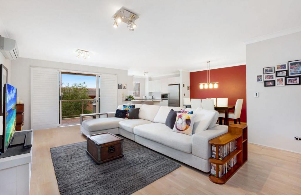 2/1-3 Bay Rd, Russell Lea, NSW 2046