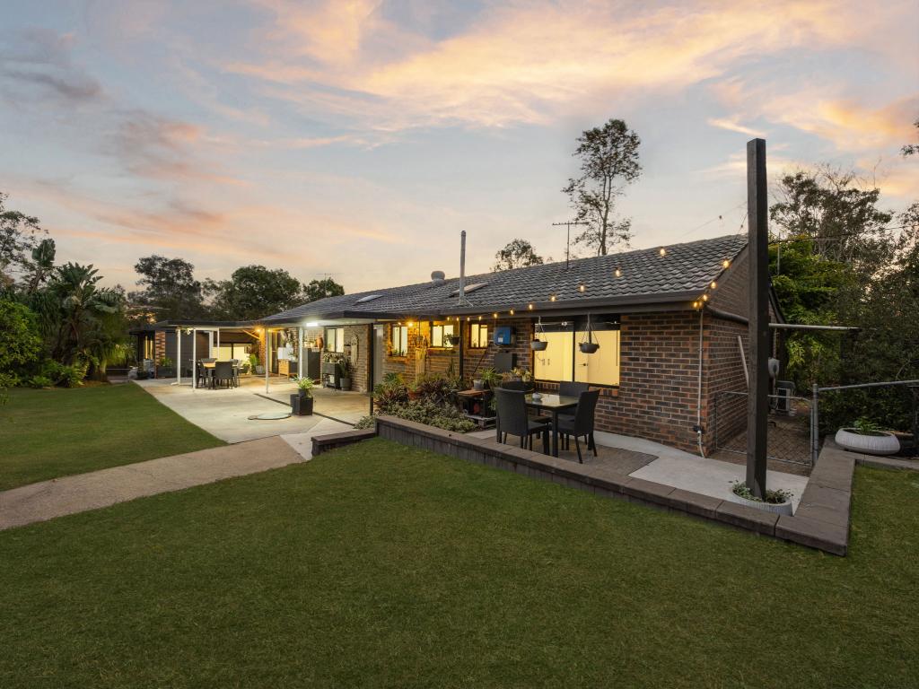 5 Perth St, Karalee, QLD 4306