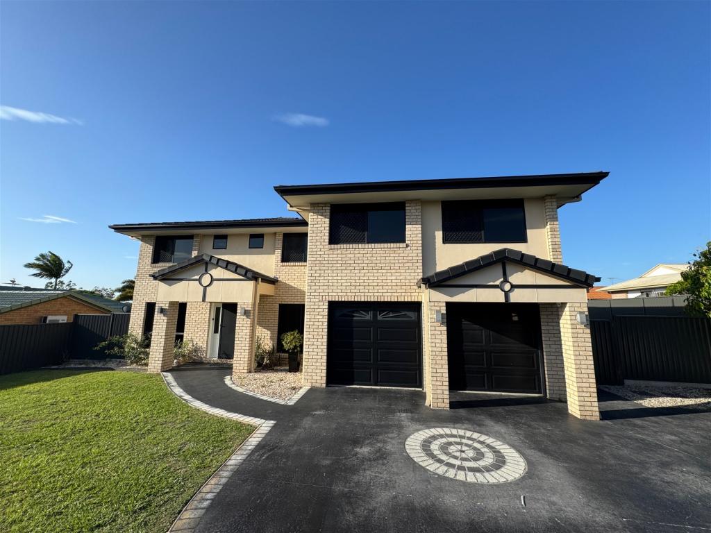 02/6 ESSEX PL, HERITAGE PARK, QLD 4118