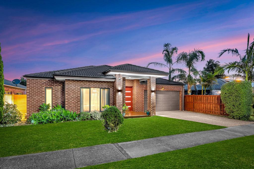 3 Fieldstone Cres, Cranbourne North, VIC 3977