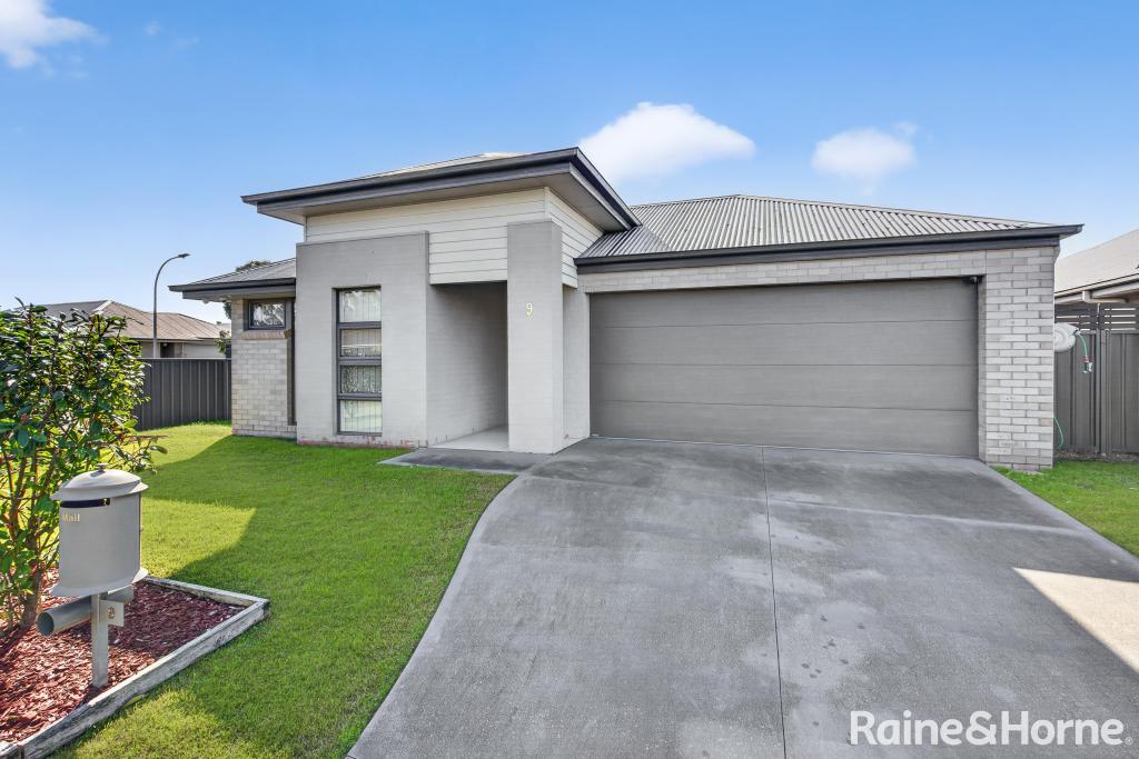 9 Cagney Rd, Rutherford, NSW 2320