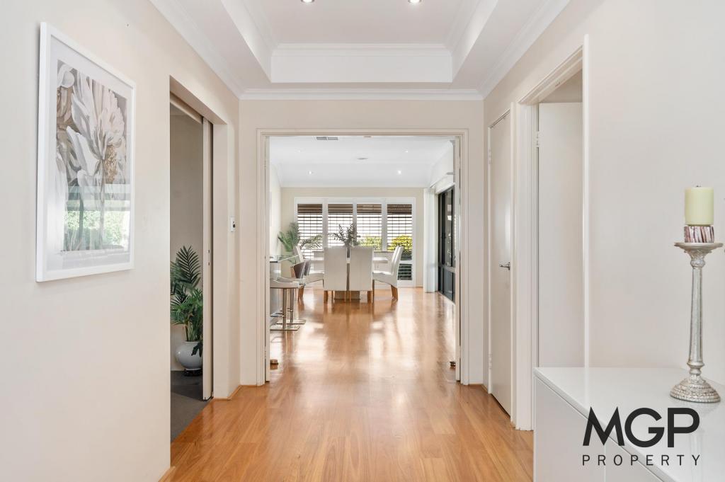 24 LATHAM ST, ALFRED COVE, WA 6154
