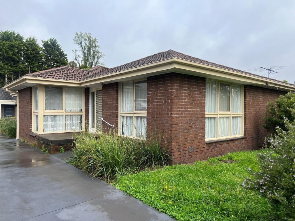 21 Ainsleigh Ct, Cranbourne, VIC 3977