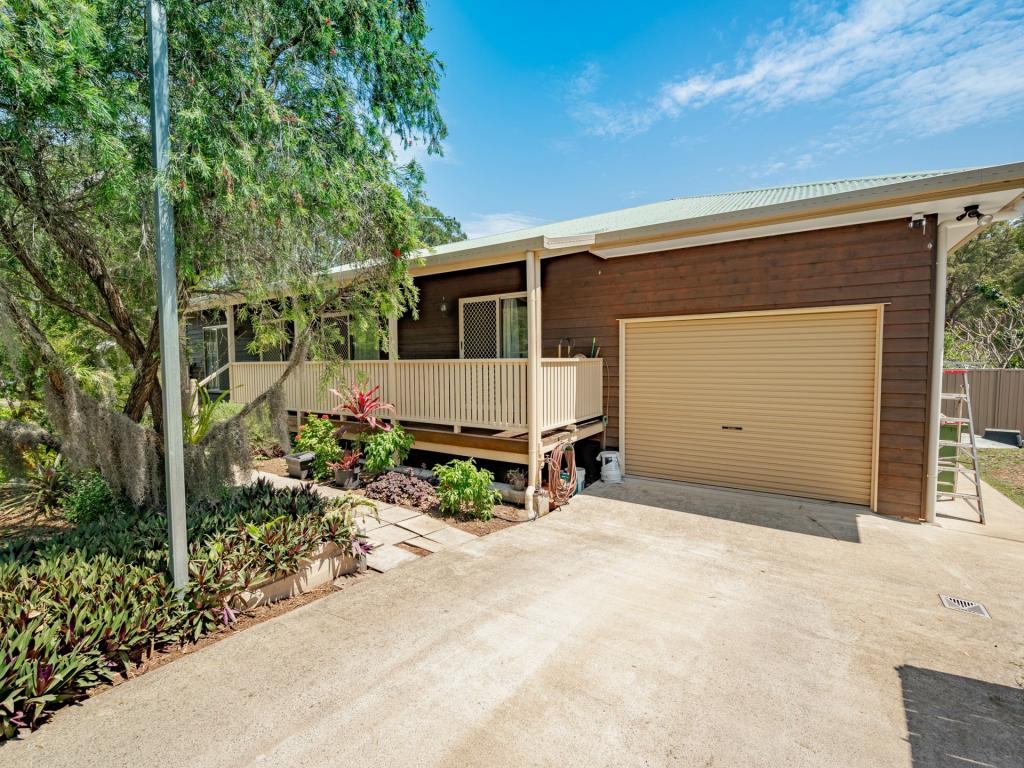 91 Jackson Rd, Russell Island, QLD 4184