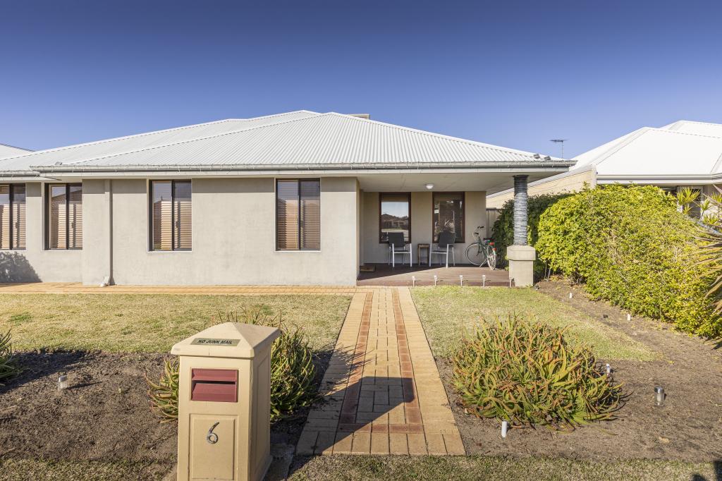 6 Savannah Cct, Success, WA 6164