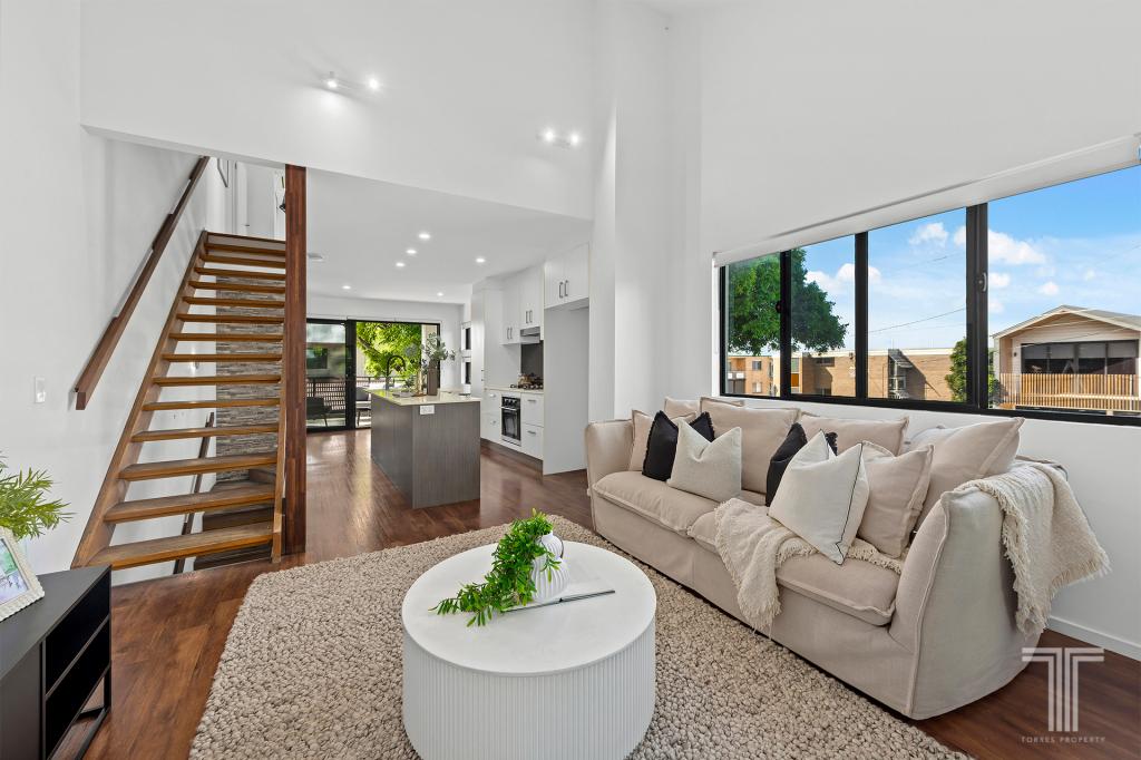 1/255 Cavendish Rd, Coorparoo, QLD 4151