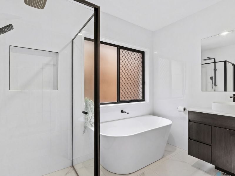 7 Rockrose St, Logan Reserve, QLD 4133