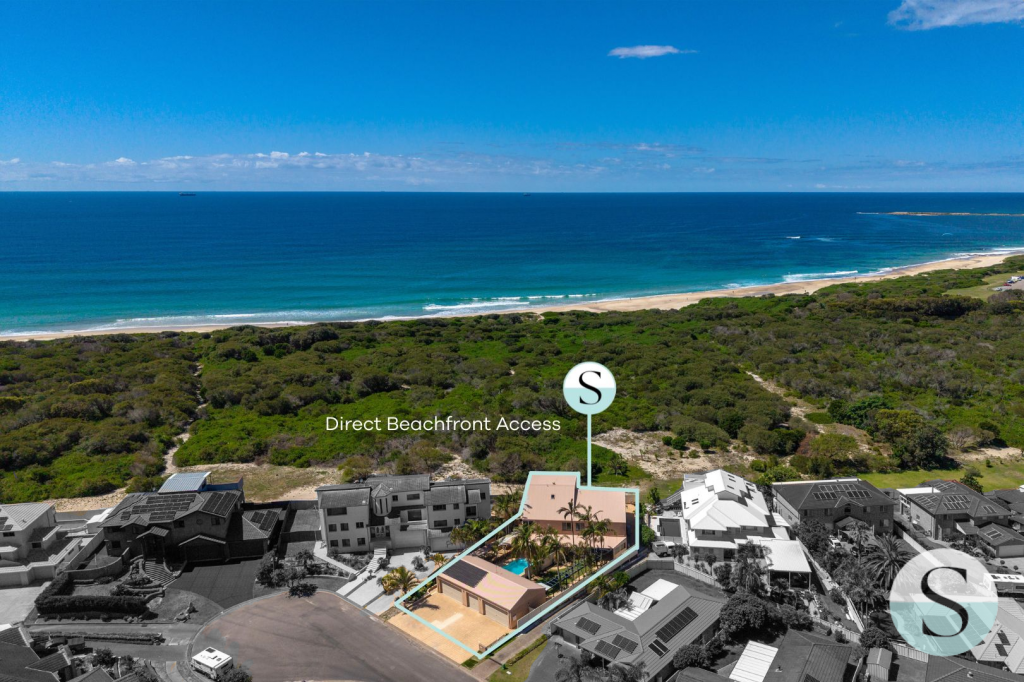 10 Driftwood Cl, Caves Beach, NSW 2281