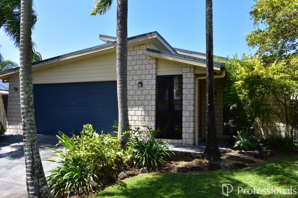 16 SUNSEEKER CT, BLACKS BEACH, QLD 4740