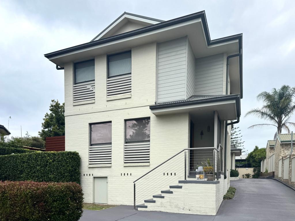 1/7 Koonah Ave, Blue Bay, NSW 2261