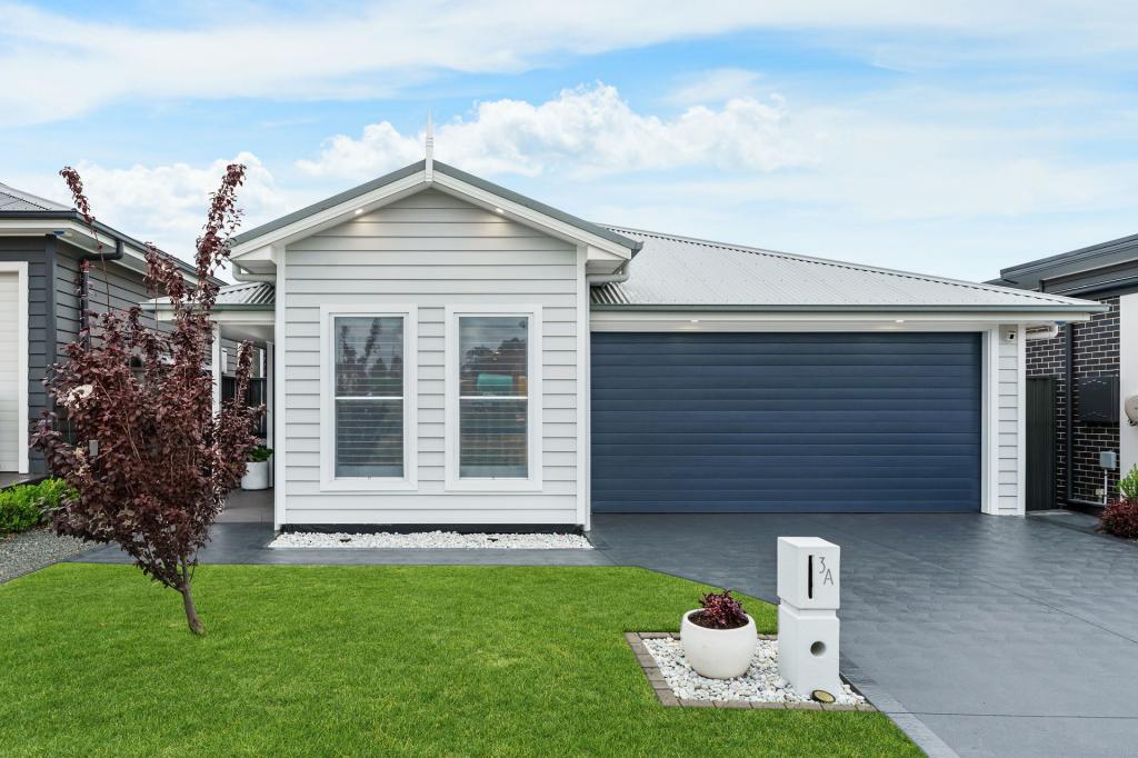 3a Coach Cres, Currans Hill, NSW 2567