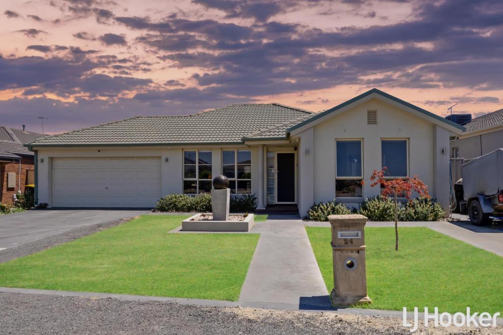 24 Carlyon Cl, Melton West, VIC 3337