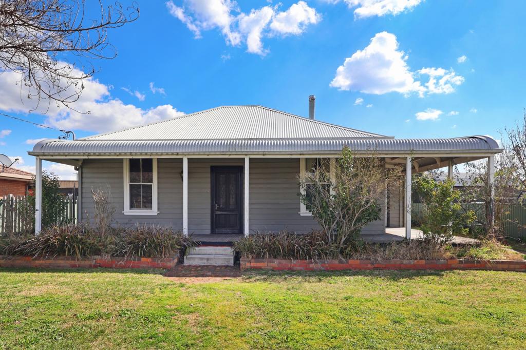 15 Hamilton St, Eglinton, NSW 2795