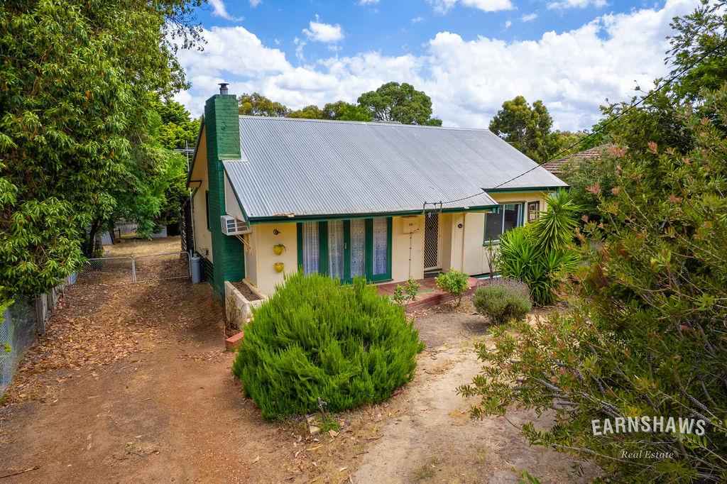 17 Lobelia Ave, Wundowie, WA 6560