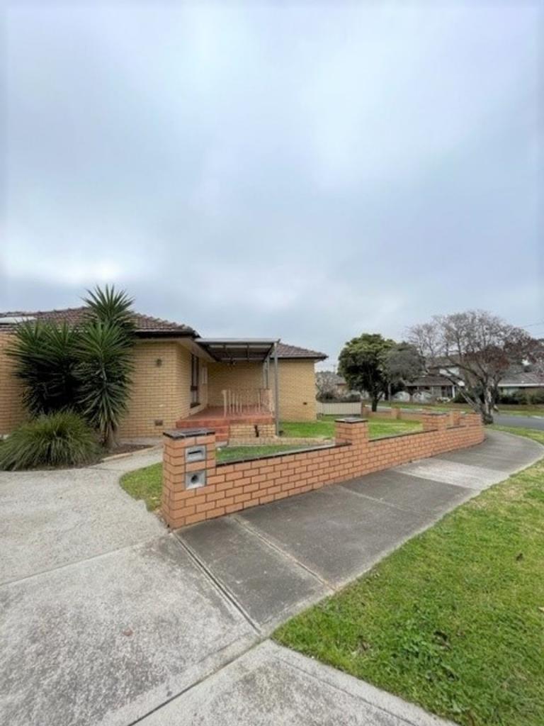 3 Bambara Ct, Sunshine West, VIC 3020