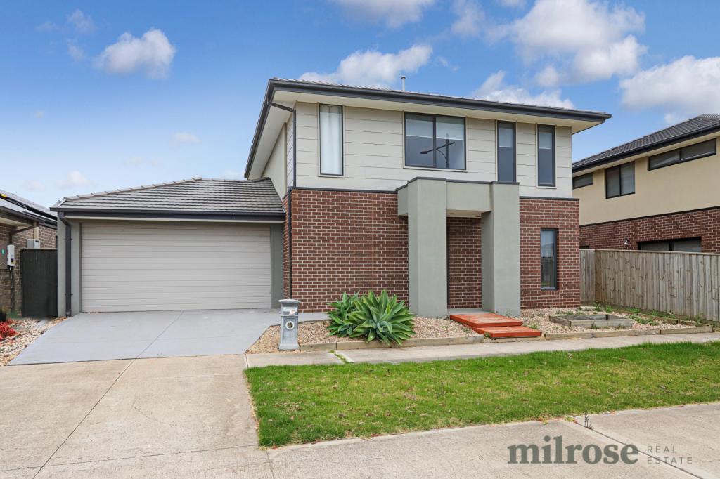 94 TREEVE PKWY, WERRIBEE, VIC 3030