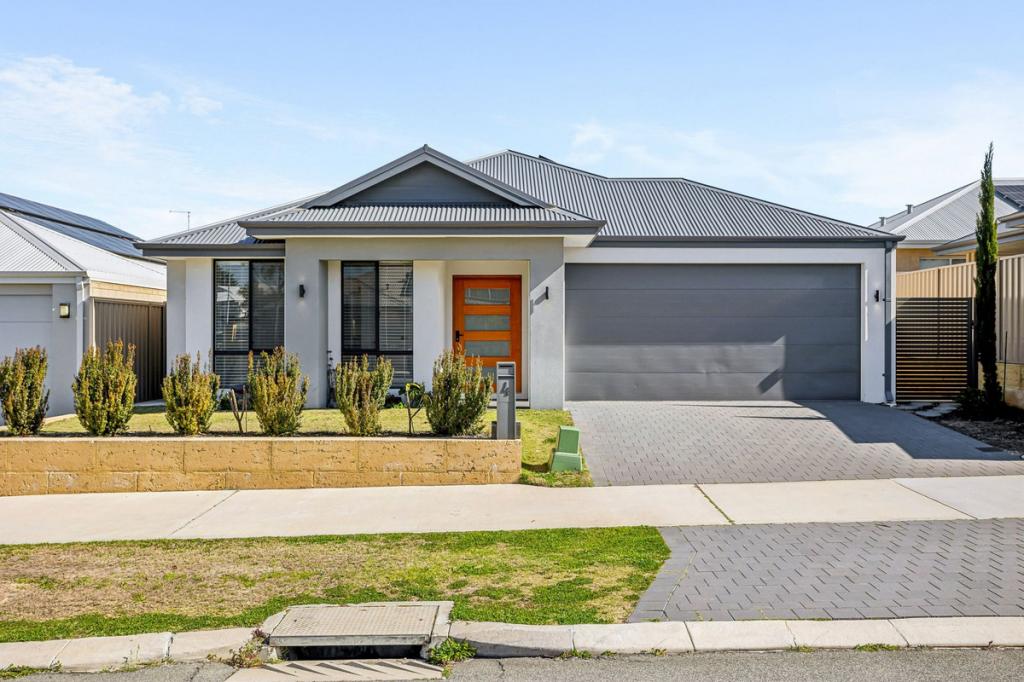 4 SPINNAKER BVD, YANCHEP, WA 6035