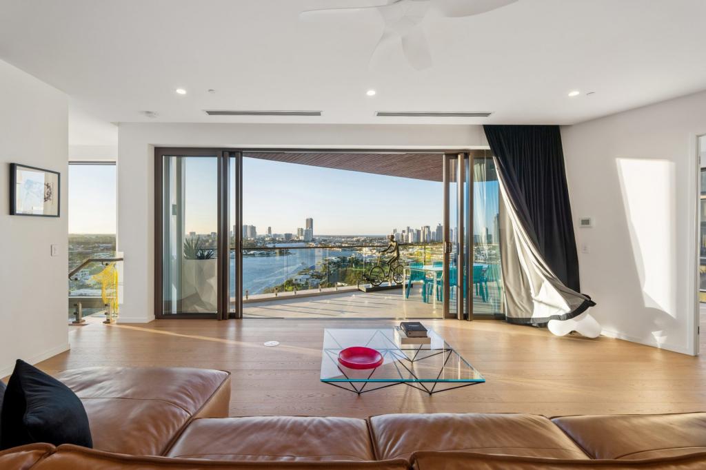 Penthouse/30 Anembo St, Surfers Paradise, QLD 4217