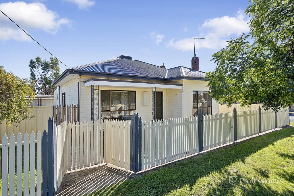 67 Goldsmith St, Maryborough, VIC 3465