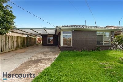 22 Magnus St, St Albans, VIC 3021