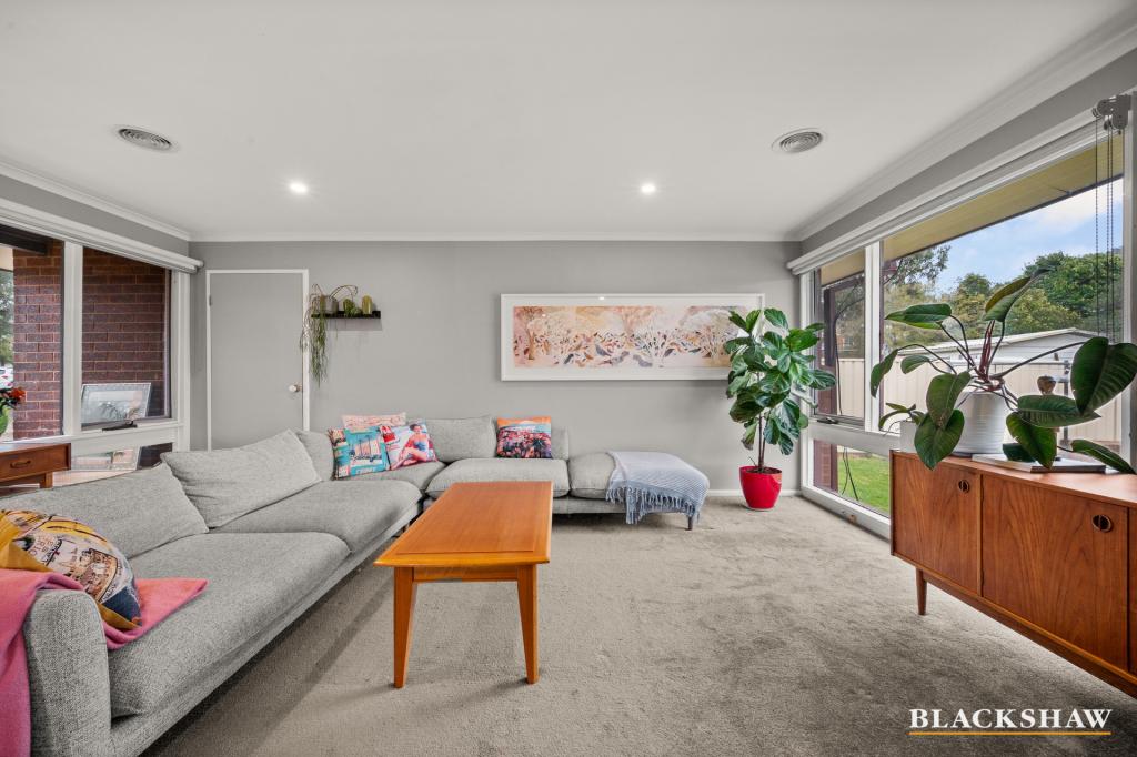 5 Eugenia St, Karabar, NSW 2620