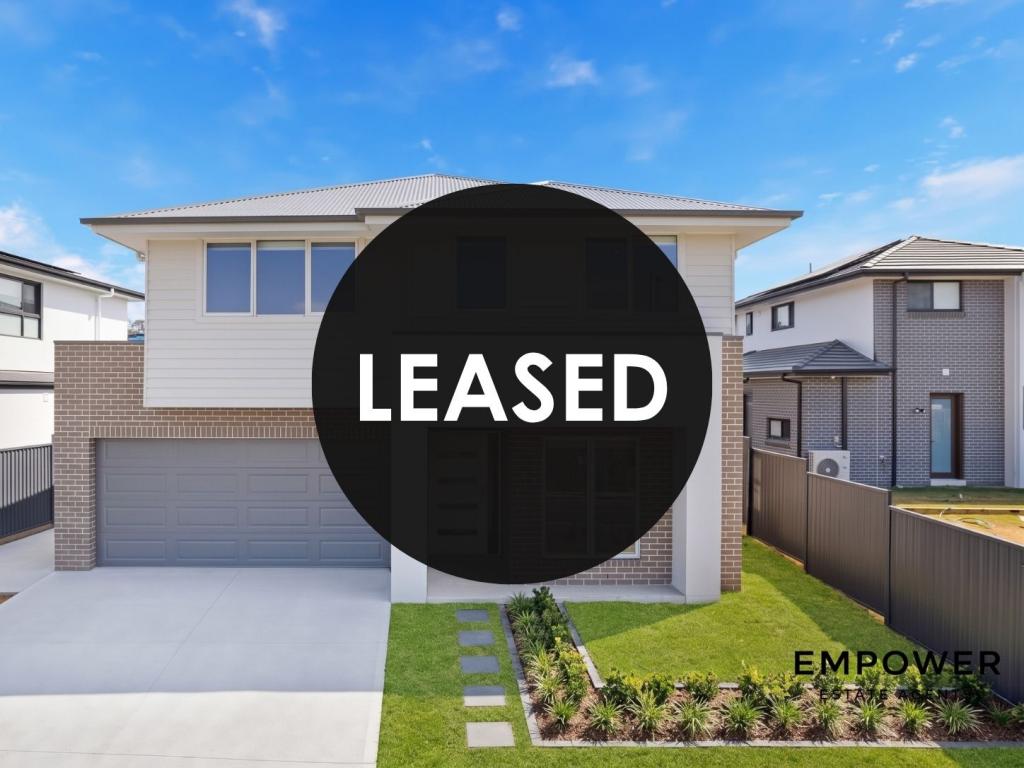 37 Abrahams St, Claymore, NSW 2559