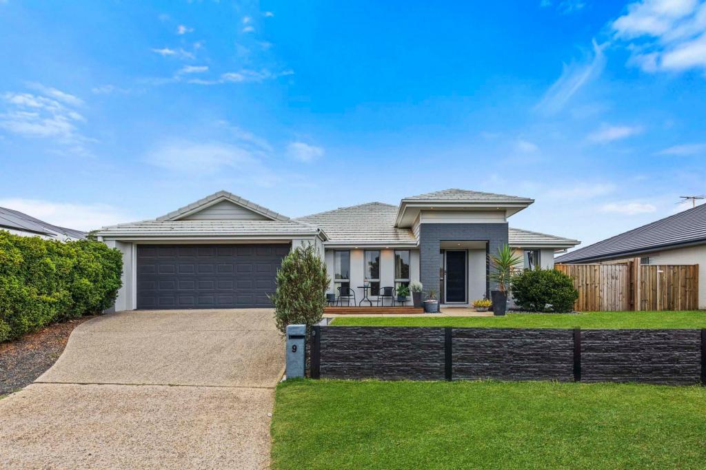 9 Silvabank Ct, Warner, QLD 4500