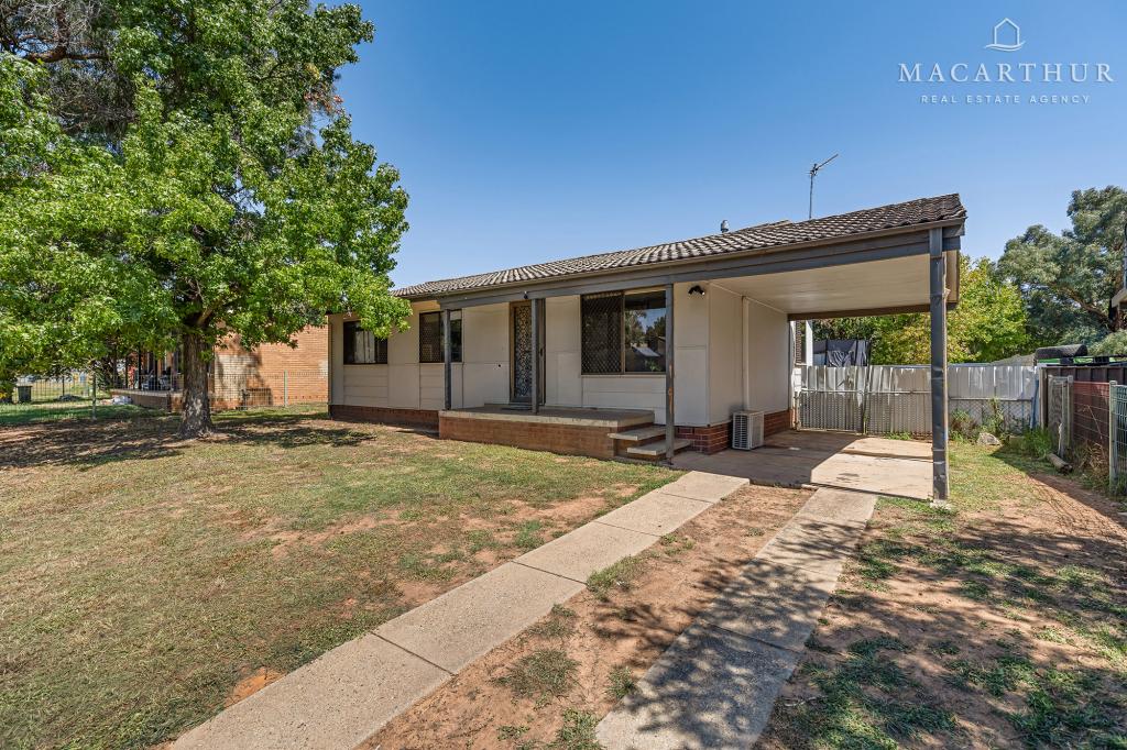 157 RAYE ST, TOLLAND, NSW 2650