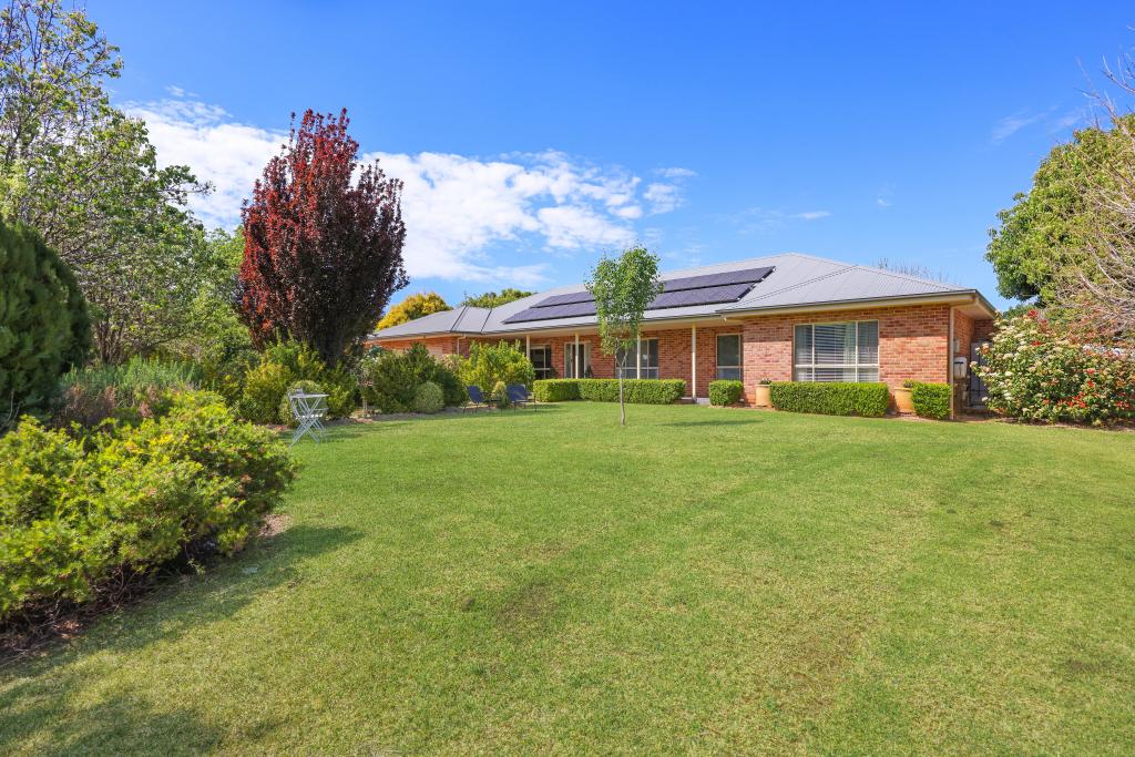 7 Barrington Dr, Moore Creek, NSW 2340