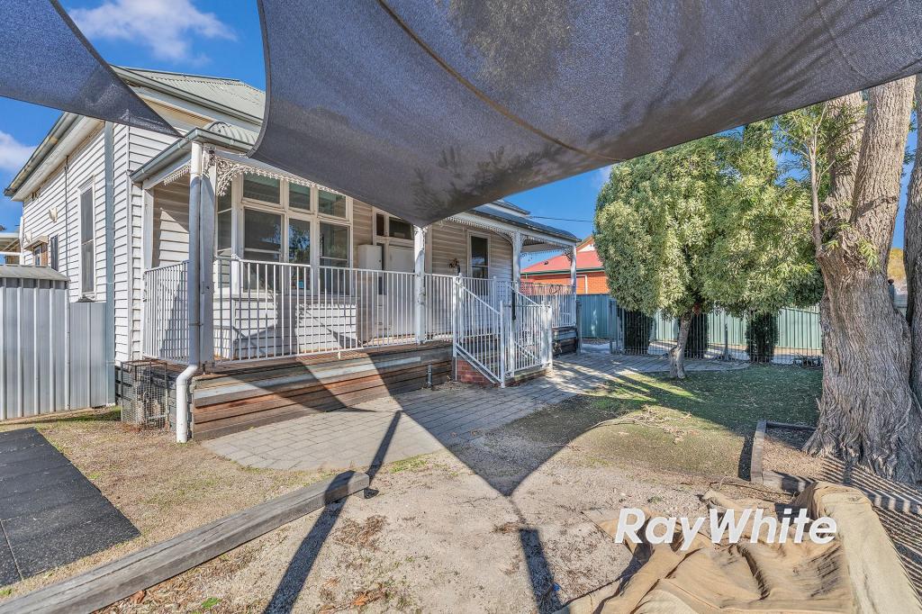 35 Mackay St, Rochester, VIC 3561