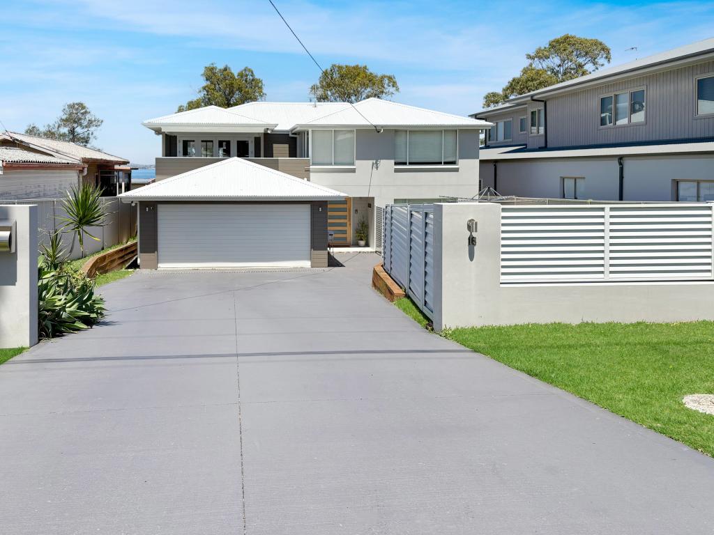 16 Buff Point Ave, Buff Point, NSW 2262