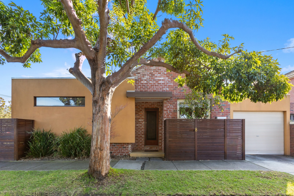 8 Coorigil Rd, Carnegie, VIC 3163