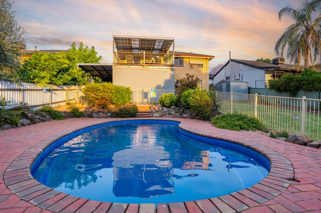 429 Parkview Cres, Lavington, NSW 2641