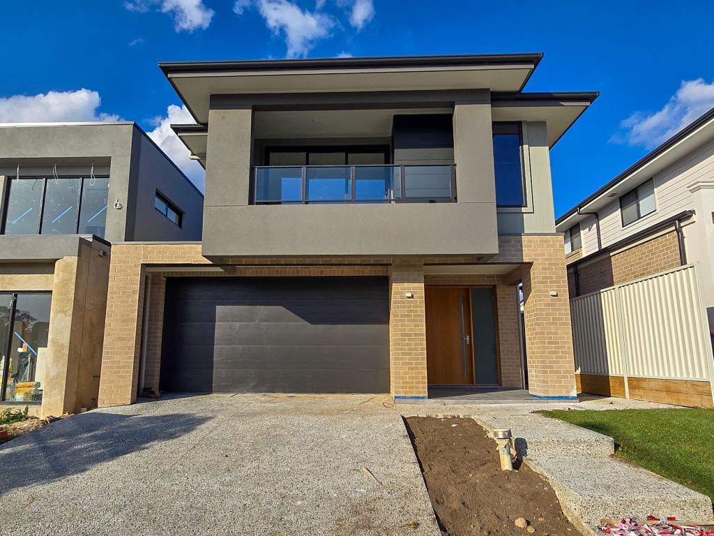 88 BALLANDEAN BVD, GLEDSWOOD HILLS, NSW 2557