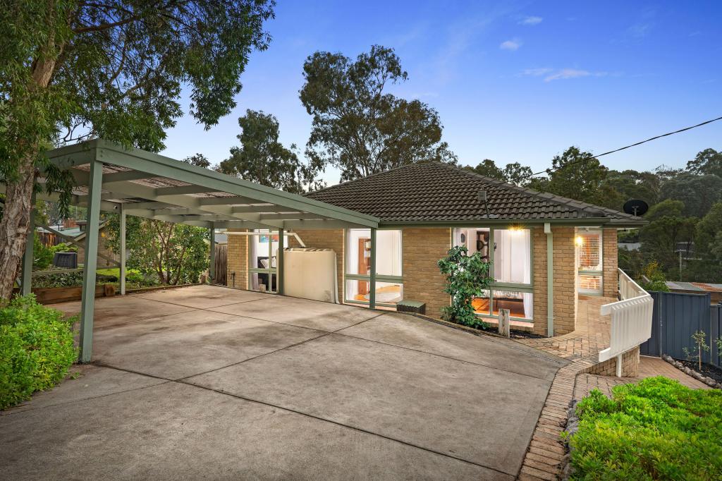 27 Bishop Ave, Diamond Creek, VIC 3089