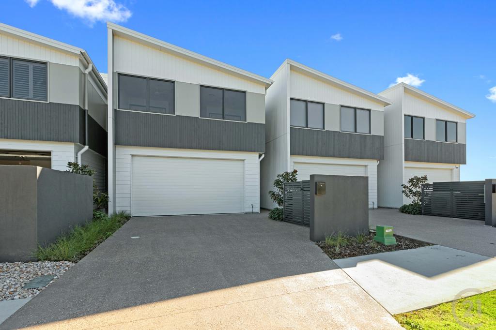 11a Quay Cct, Newport, QLD 4020