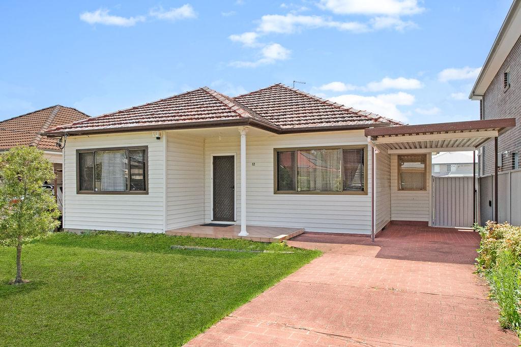 12 Sydney St, Panania, NSW 2213