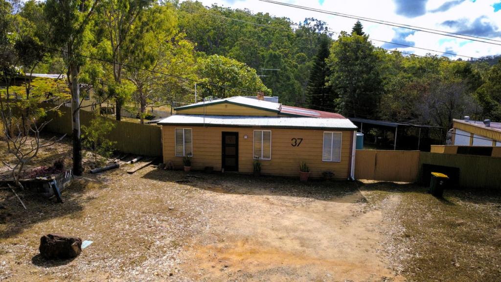 37 William St, Mount Morgan, QLD 4714