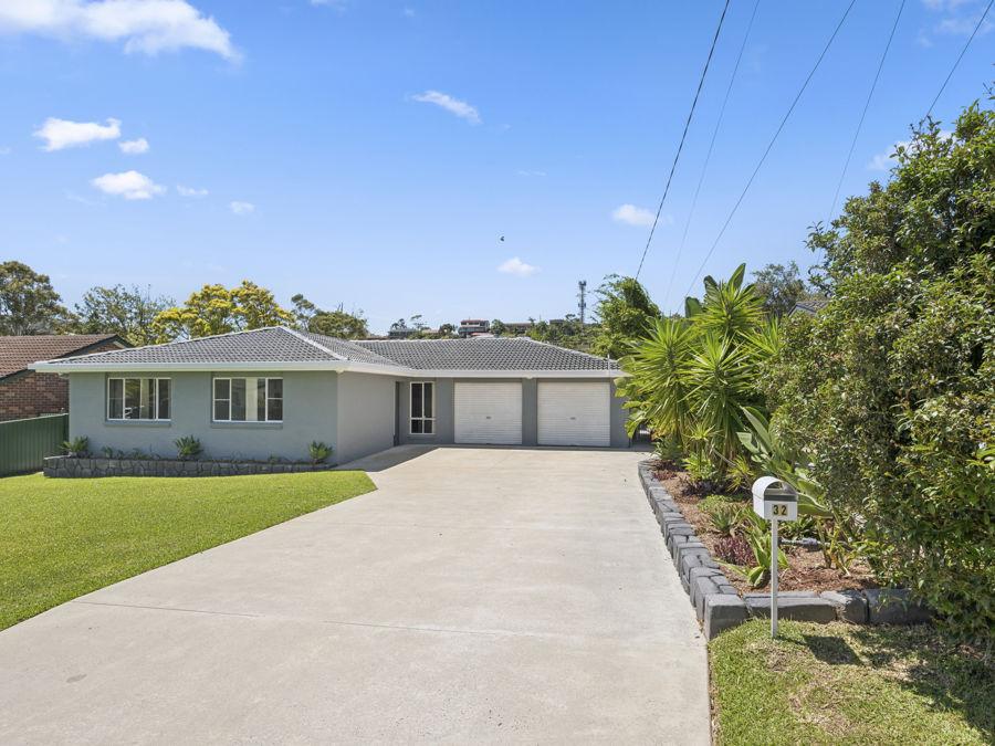 32 Robert Garrett St, Coffs Harbour, NSW 2450