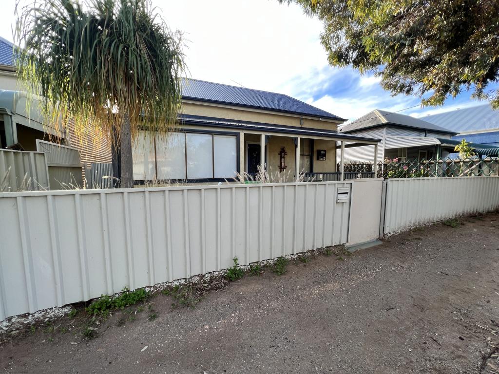 8 Beryl St, Broken Hill, NSW 2880