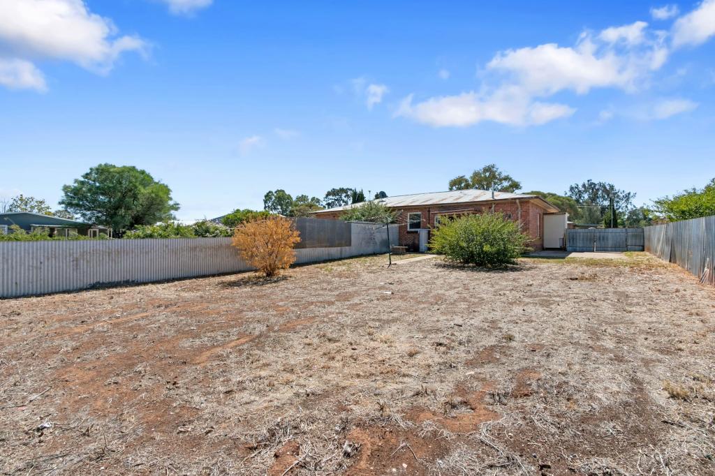 4 Worthington Rd, Elizabeth East, SA 5112