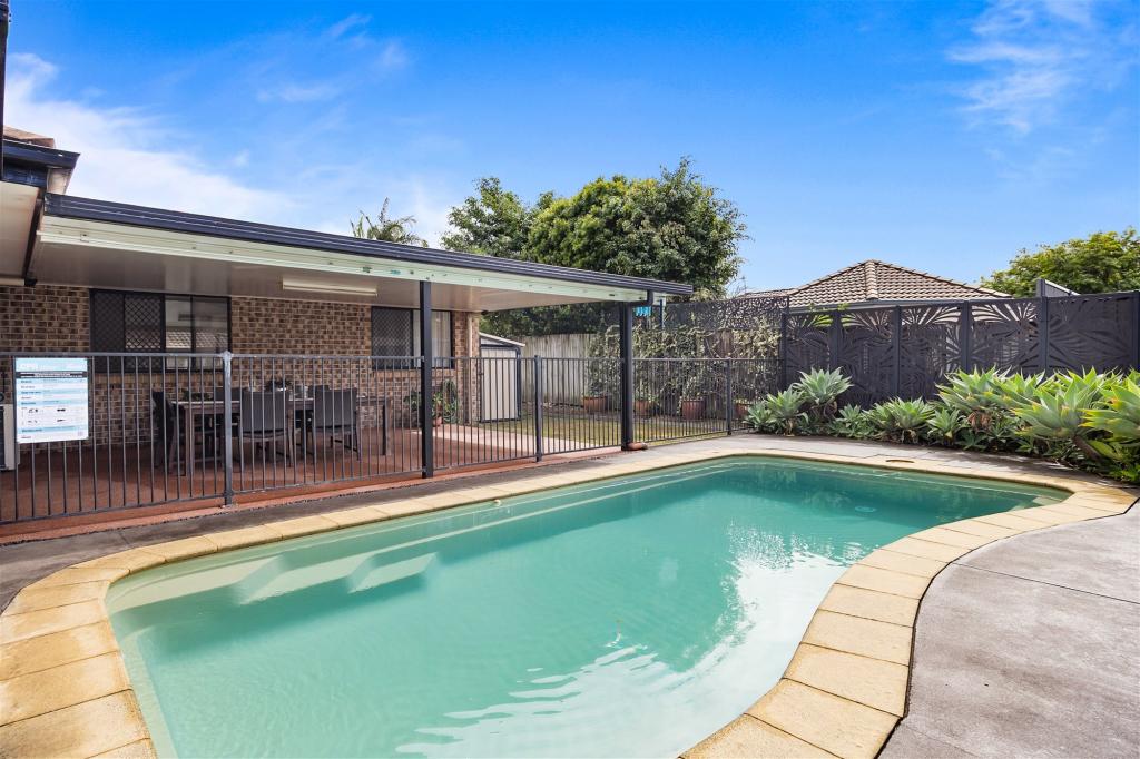 3 Tutt Ct, Landsborough, QLD 4550