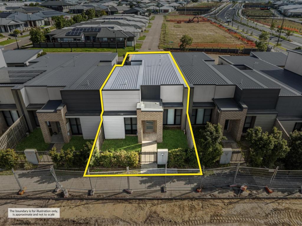 8 Torrens Pkwy, South Ripley, QLD 4306